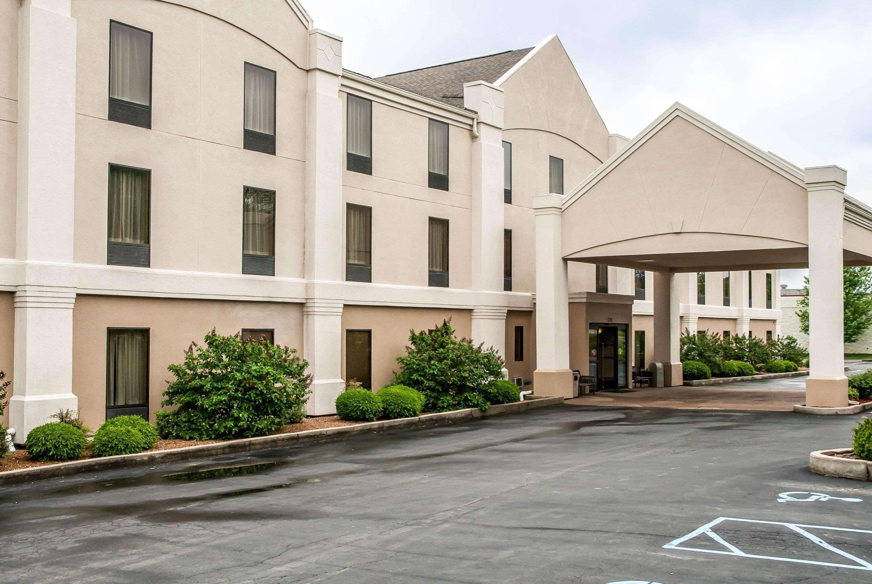 Comfort Near Six Flags St Louis Inn 2*