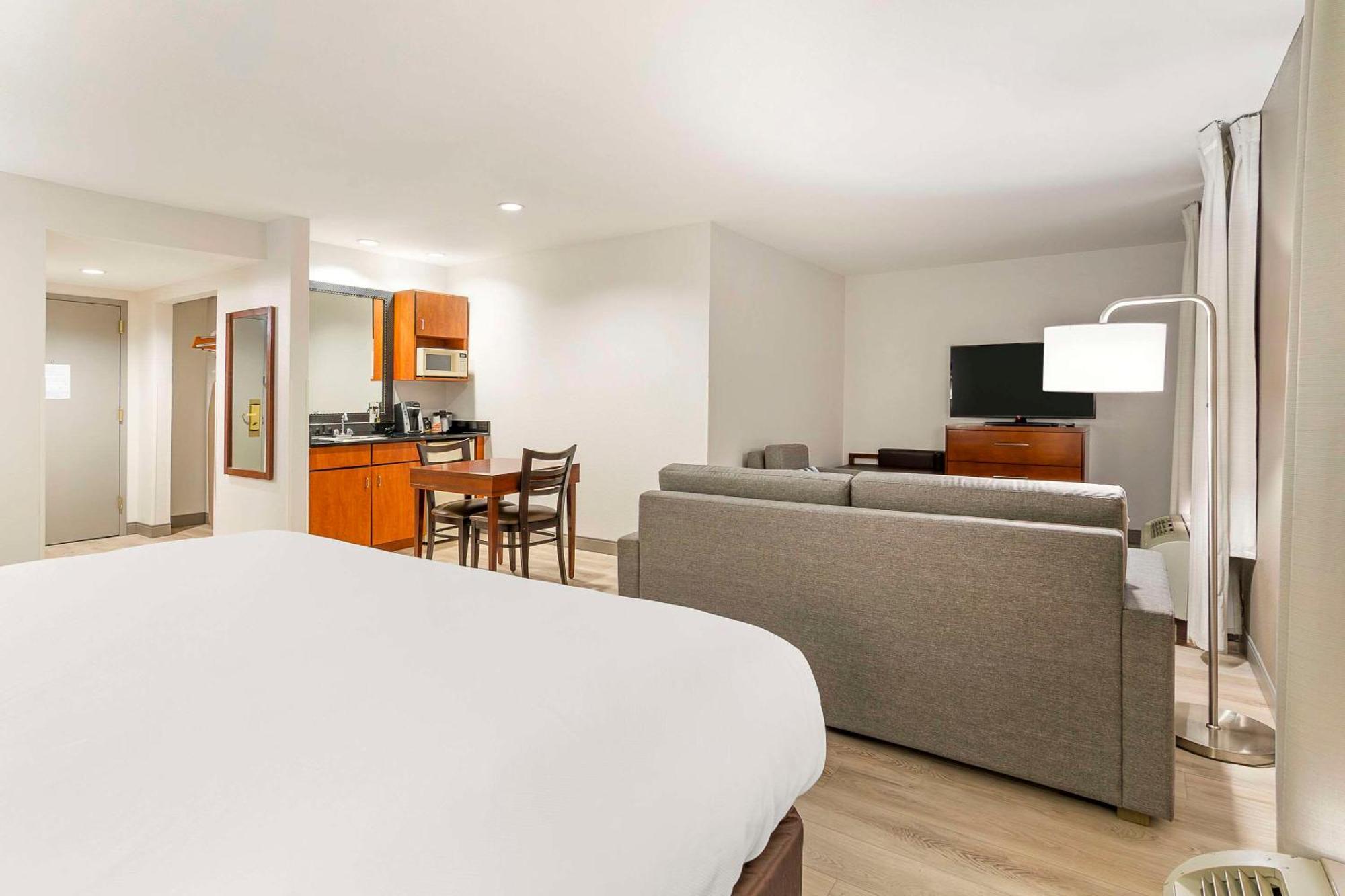 Inn Comfort Near Six Flags St Louis Pacific